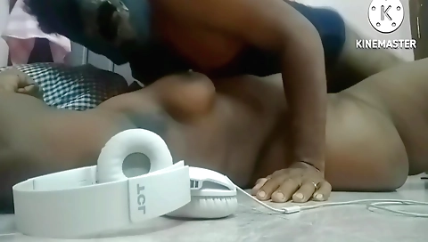 Indian brunette makes it so hard with her hubby on webcam