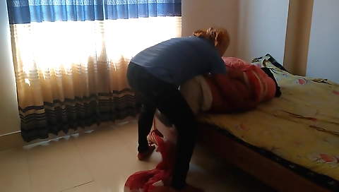 Indian amateur ass fucked and tied up in webcam video