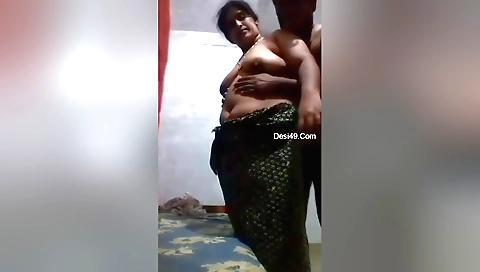 Indian chick with huge boobs fucks her husband on webcam
