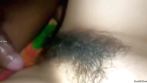 Indian hairy girl fucks with her boyfriend in webcam video