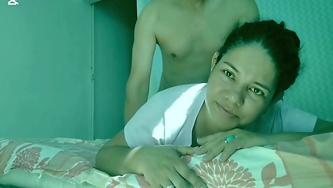 Indian brunette with a big round ass enjoys the deepthroat pleasure