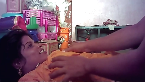 Indian Village House Wife Kissing And Boobs Pressing