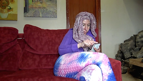 Old Mature Cuckold Wife Lets Horny Stepson Cum Inside Her Pussy