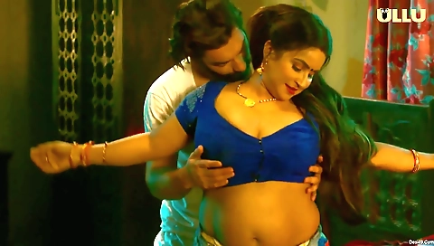 Big boobed brunette beauty shows off her natural tits