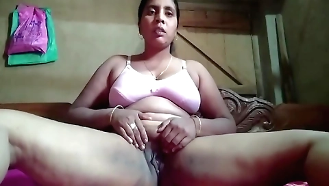 desi wife fingering her shaved pussy and the camera