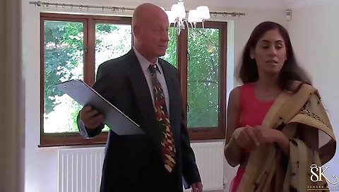 Sahara knite gets wet and ready to cum for some pleasure