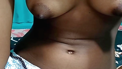 Hot amateur video with a hot bhabhi girl doing some sex