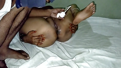 Amateur brunette milf enjoys anal sex with handsome dude