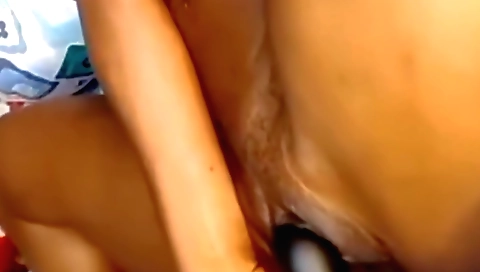 Indian amateur with a great body gets fucked by herself