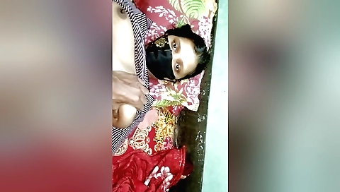 Amateur brunette girl gives best blowjob and gets fucked