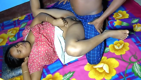 Indian girl plays role-playing video and gets fucked