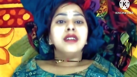 Brunette with big ass fucked on the camera in the studio