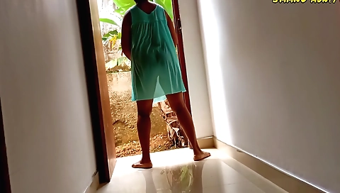 Brunette naked after having her wet pussy cleaned in bath