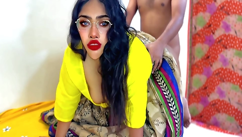 Buxom stepfather inlaw in tamil hot bahu with his daughter