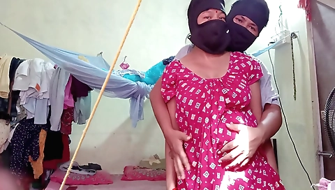 Amateur hairy fuck video with a hot and hairy slut