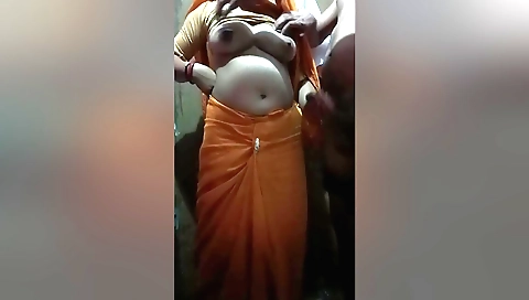 Woman gets a facial on her face in amateur porn video