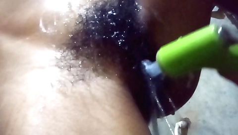 Indian hottie in a hairy pussy has fun with herself