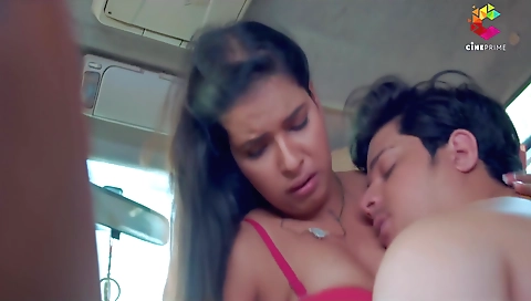 Brunette babe with big ass and big tits is here to show you