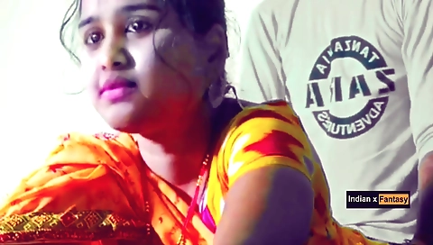 Indian brunette gives a handjob on the kitchen counter