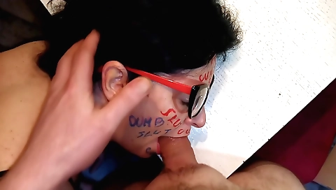 Brunette brunette with a round ass fucked and got a facial