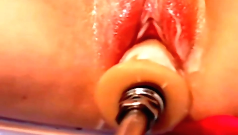 Pink pussy squirt of a virgin girl in a homemade porn vid