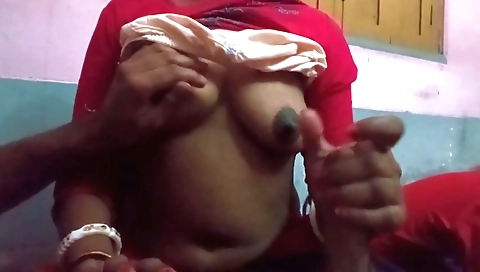 Maid Ki Jawan Ladki Lund Chusaya Or Uske Bobe Dabaye