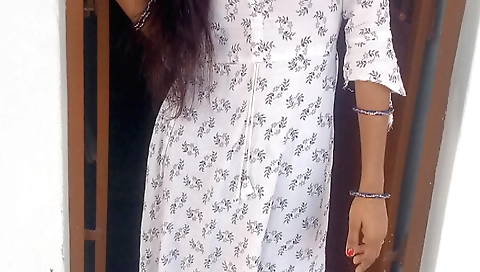 Brunette gets into the kitchen and starts with a handjob