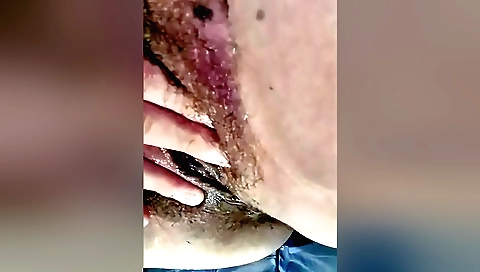 Stepmother is giving a nice solo blowjob and a little