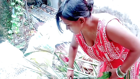 Busty brunette with a sexy face gets fucked on the beach