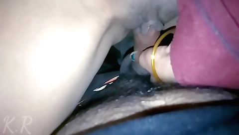 Amateur school girls make out in front of class teacher