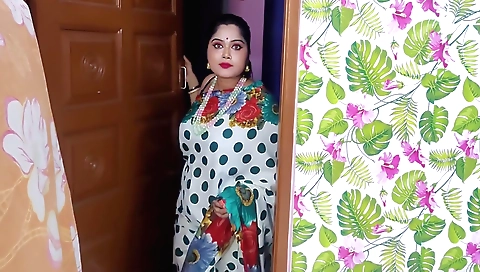 Indian stepsister gets fucked hard after a sex night