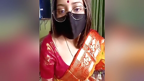 Lisa Bhabi Ne Apni Nude Dance Or Pussy Open Kari - Devar Bhabhi