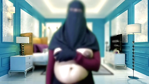 Indian housewife enjoys her pussy in her own solo pleasure