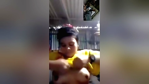 Today Exclusive -desi Village Chick Shows Her Boobs And Pussy