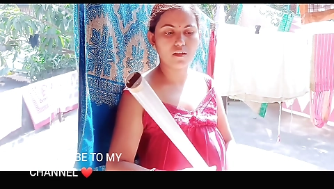 Indian girl masturbates her wet pussy to her lover