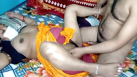 Indian brunette bhabhi deepthroats and fucks her husband